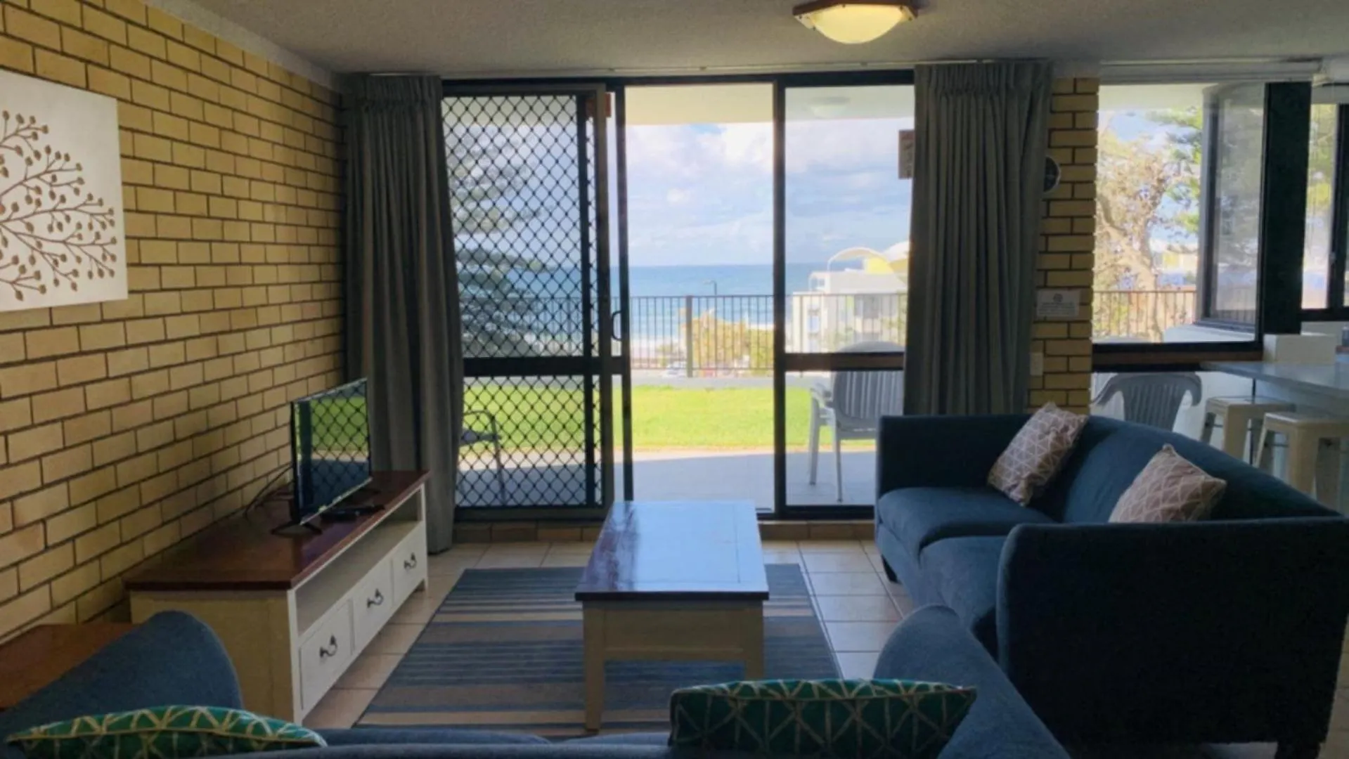 The Beach At Your Doorstep! 卡伦德拉 公寓